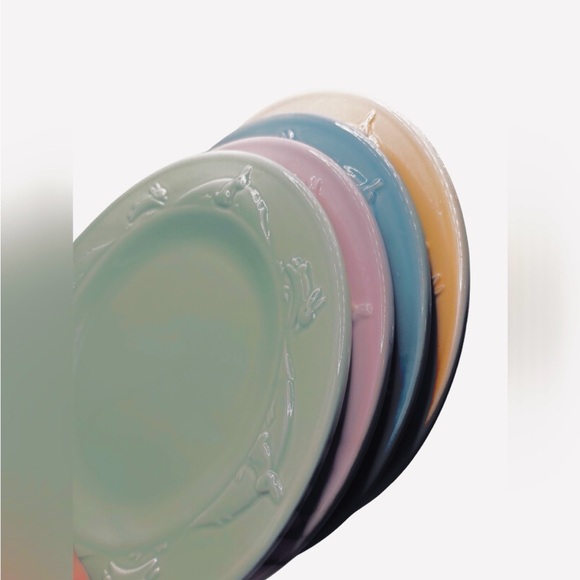 Hallmark Easter Plates - Springtime, Raised Bunny design x4. - Picture 3 of 8